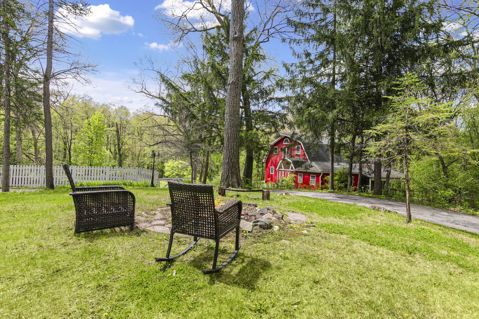 7019 Johnsburg Road Spring Grove, IL 60081 - Photo 7 of 31