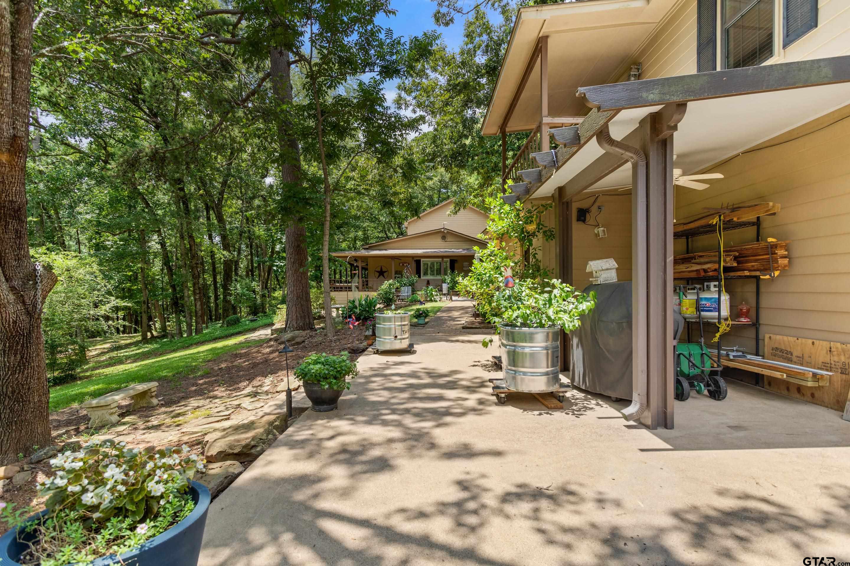 364 County Road 1605 Rusk, TX 75785 - Photo 12 of 48