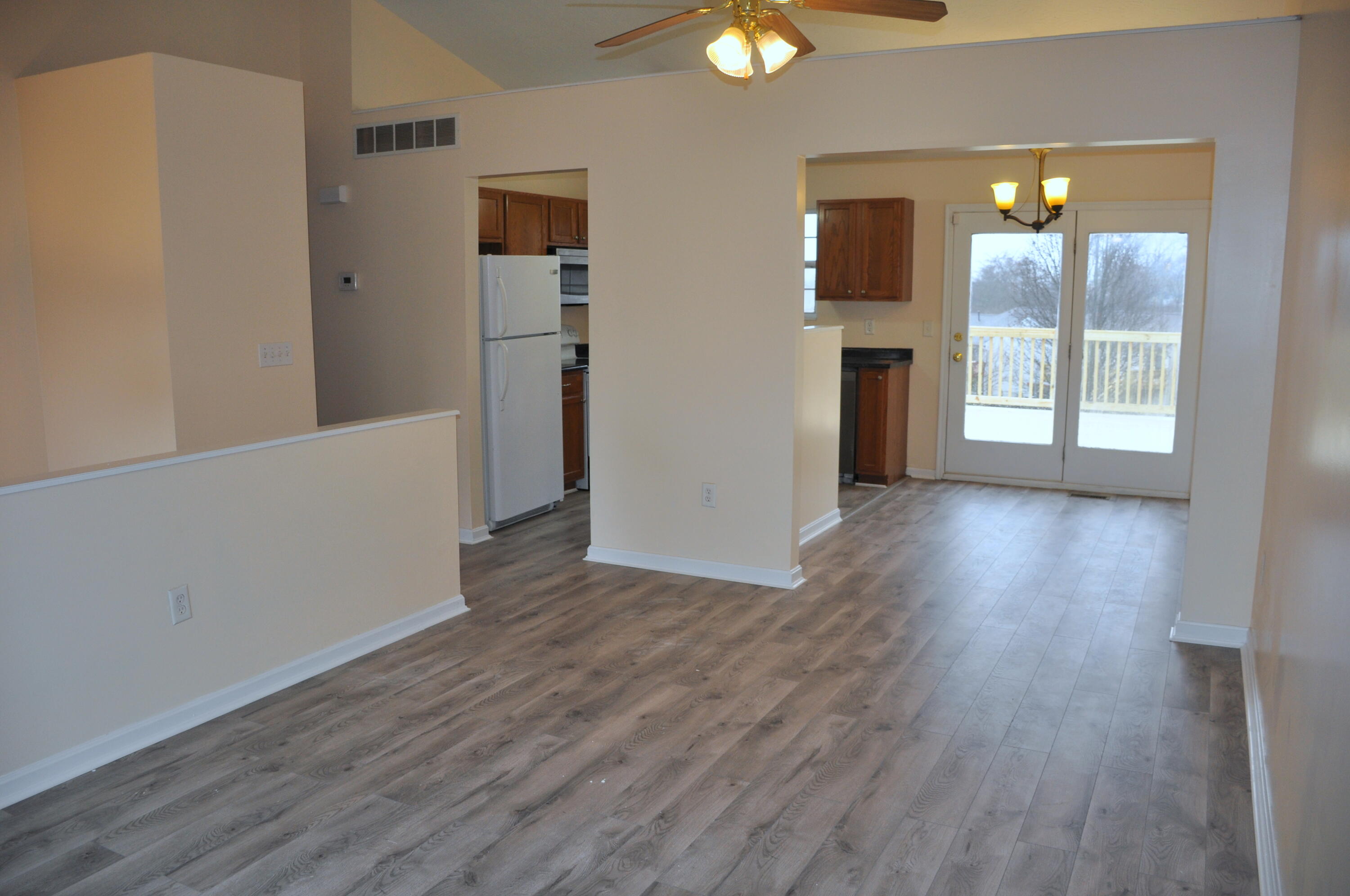 2744 Ridgefield Drive Hebron, KY 41048 - Photo 4 of 20 Gallery Image 4