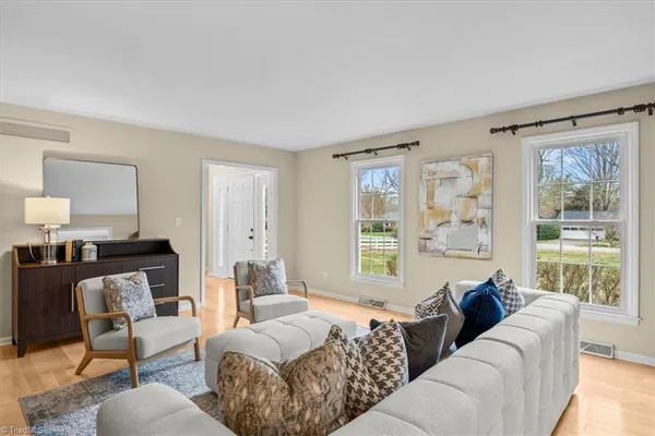 $559,000 | 103 Tangle Drive, Jamestown, NC 27282