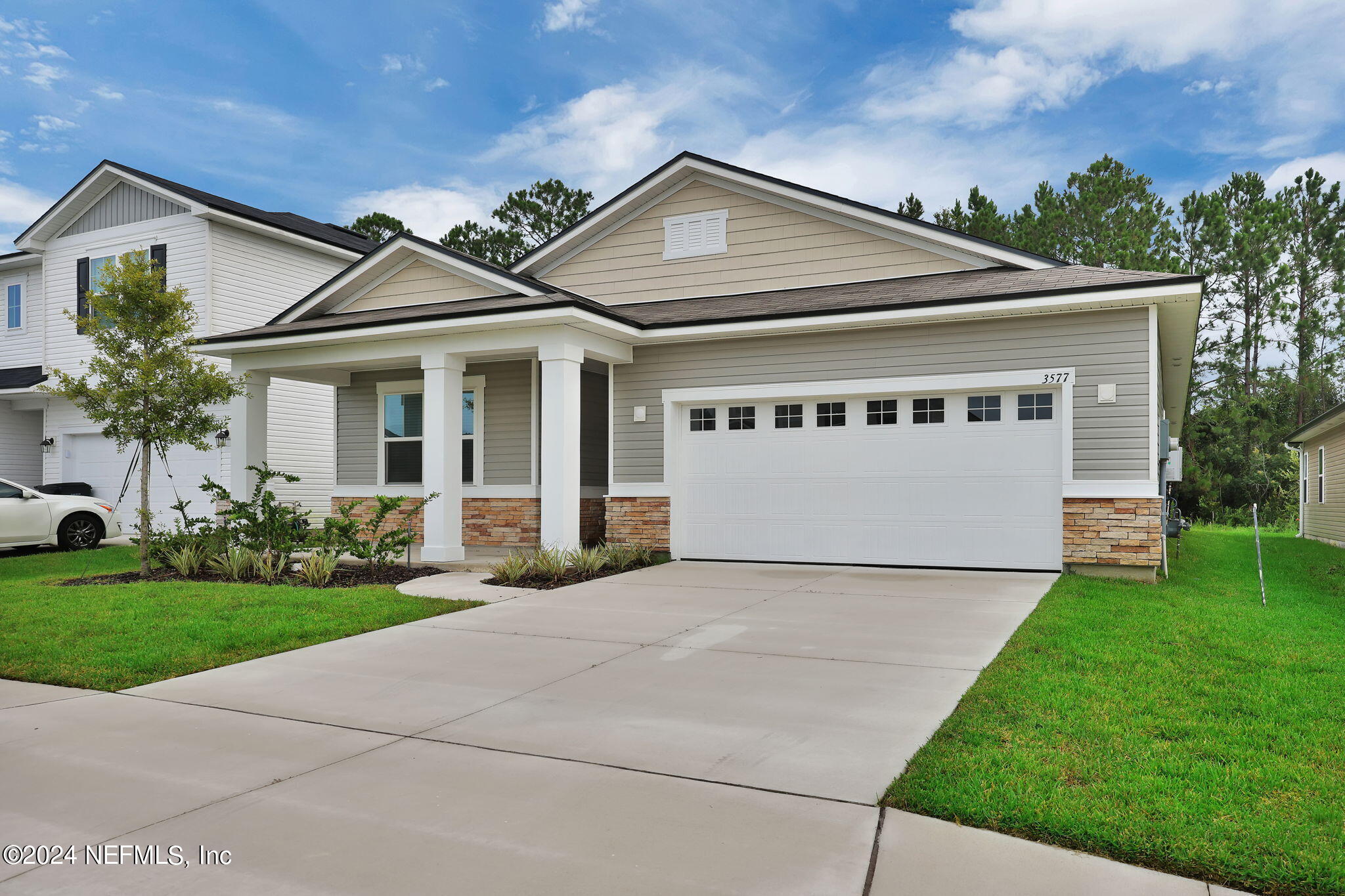 3577 Cunningham Road Orange Park, FL 32065 - Photo 4 of 36 2 car garage