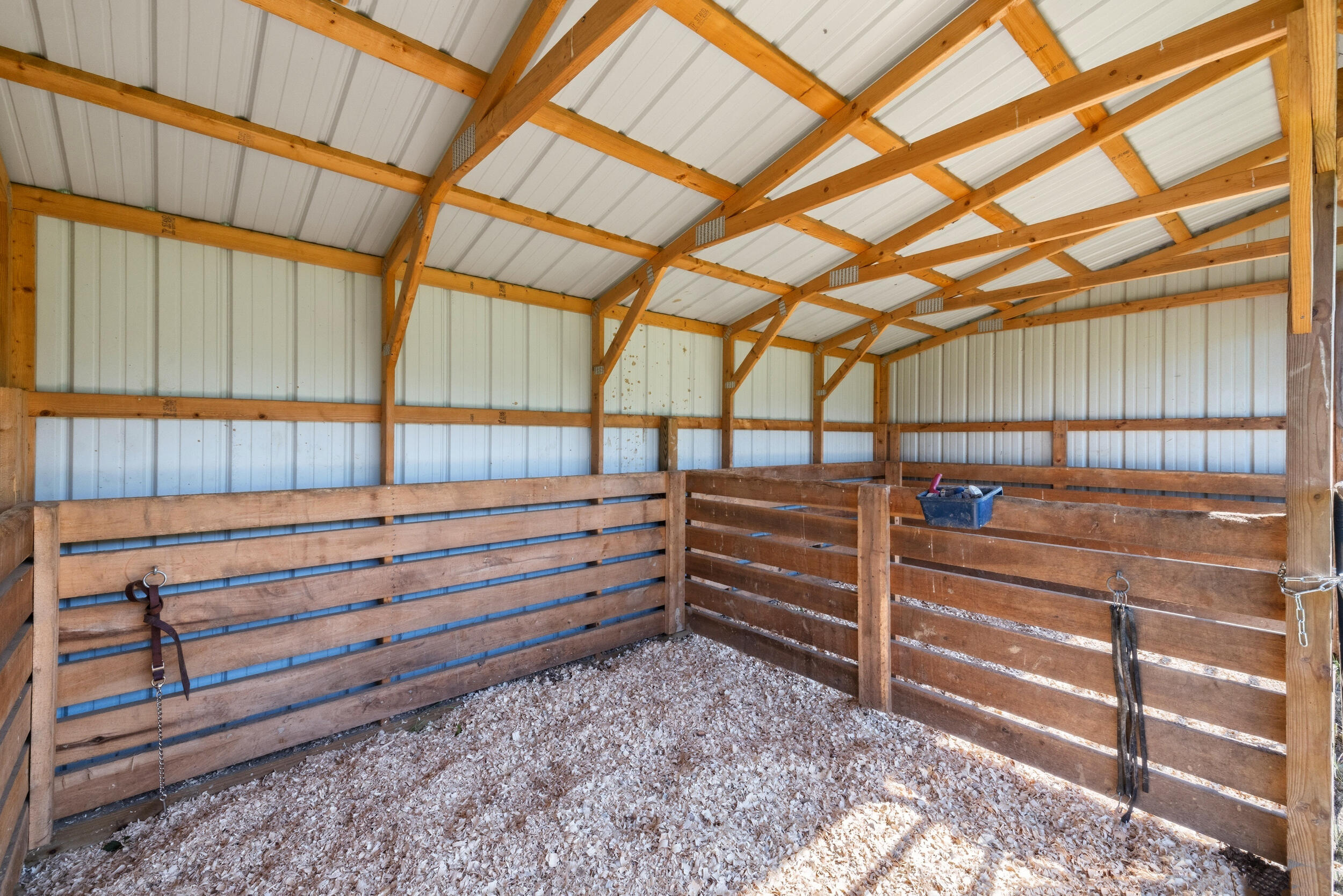 133 Ben Currens Road Salvisa, KY 40372 - Photo 36 of 51 Run in/2 stall with tack room