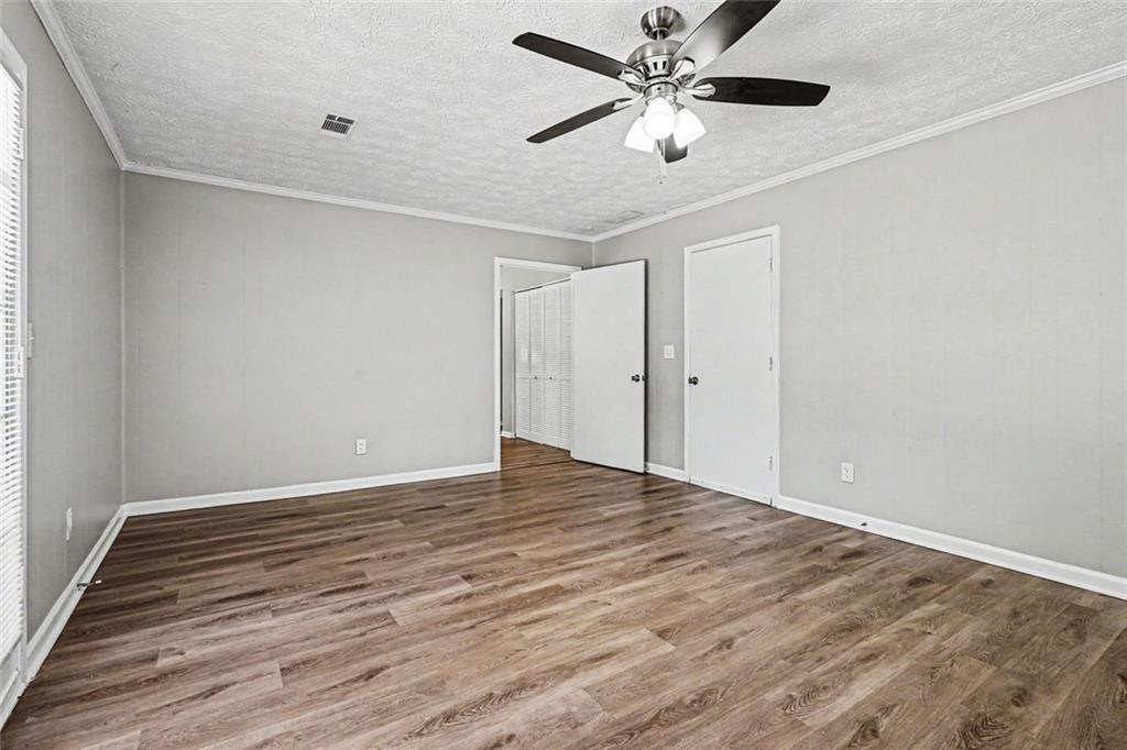 4406 Blackbirch Lane Decatur, GA 30034 - Photo 8 of 18