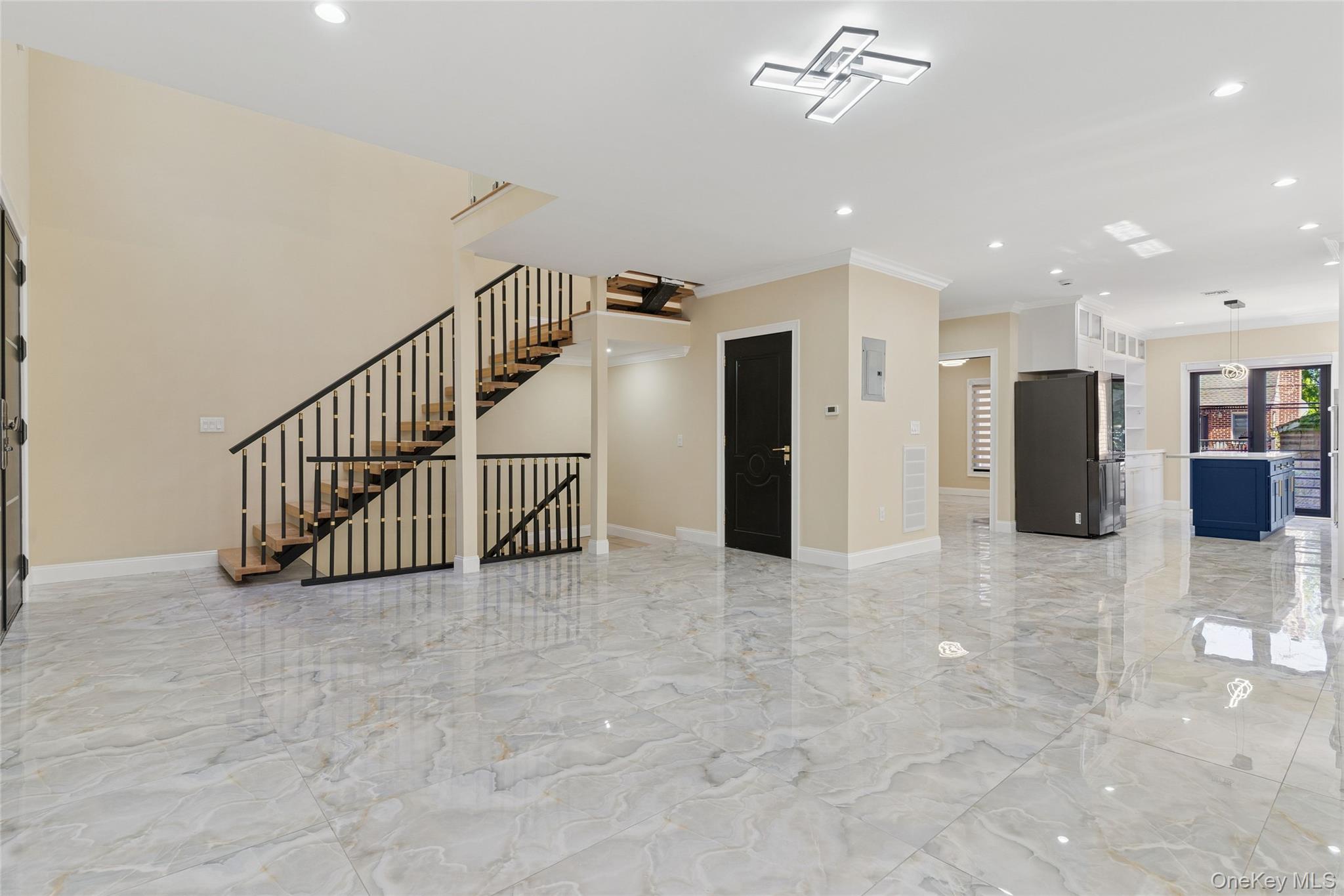 81-25 265th Street Queens, NY 11004 - Photo 14 of 44