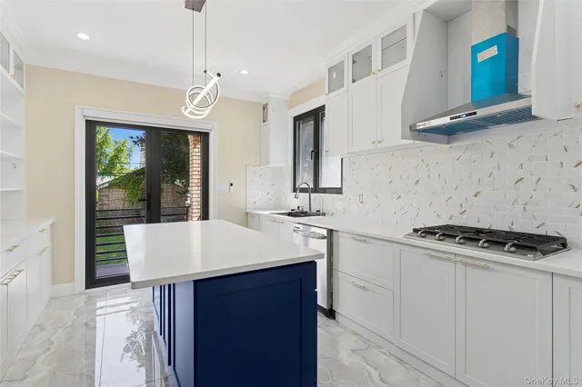 $1,499,999 | 81-25 265th Street | Floral Park