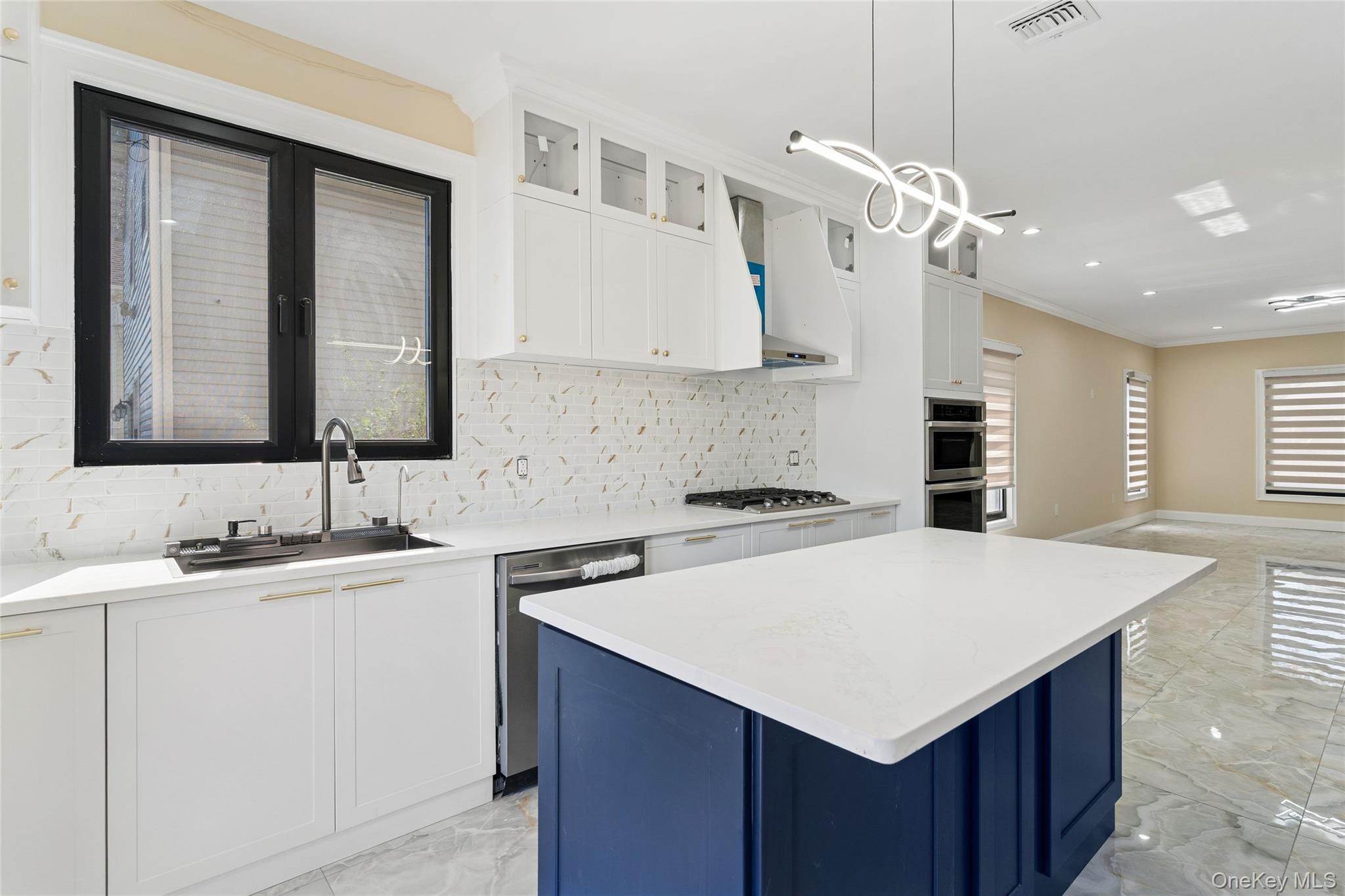 81-25 265th Street Queens, NY 11004 - Photo 17 of 44