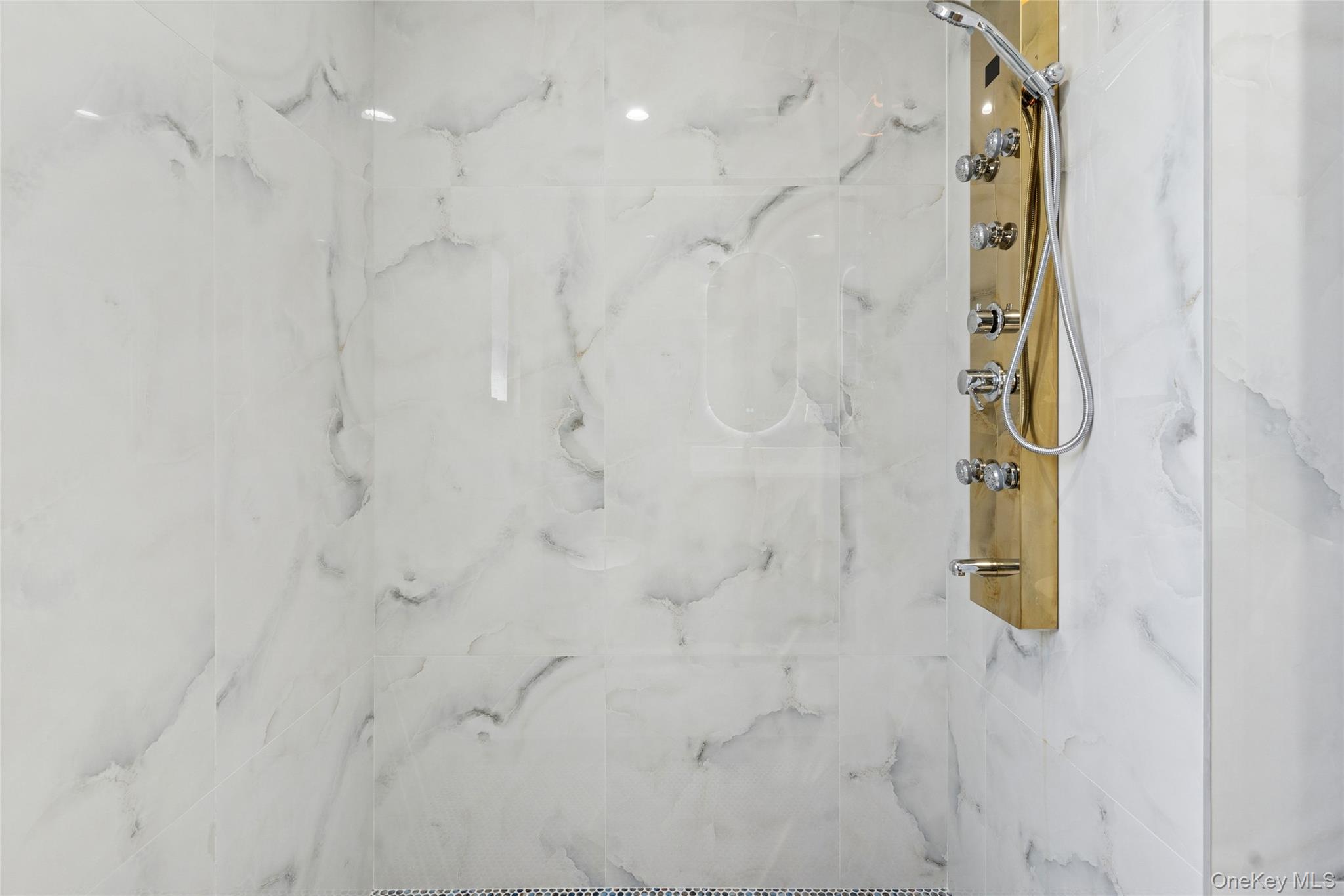 81-25 265th Street Queens, NY 11004 - Photo 31 of 44