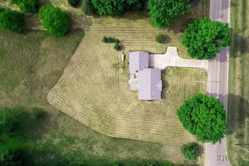 729 Oberlin Road Gladwin, MI 48624 - Photo 8 of 28