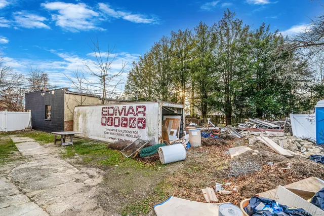 $799,988 | 45 Redington Street, Bay Shore, NY 11706