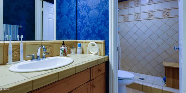 $1,325,000 | 650 Charleston Place, Ventura, CA 93004