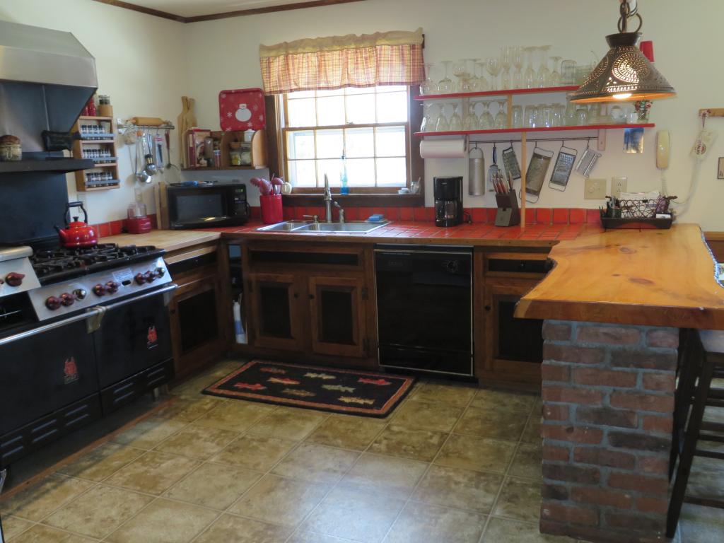 568 Windy Rise Lane East Londonderry, VT 05155 - Photo 12 of 27 Gallery Image 12