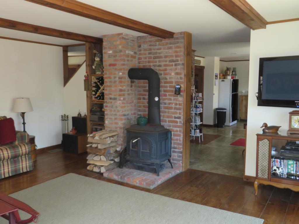 568 Windy Rise Lane East Londonderry, VT 05155 - Photo 14 of 27 Gallery Image 14