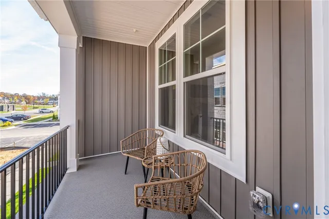 $324,990 | 5304 Twisting Vine Lane, Unit 203, Glen Allen, VA 23059