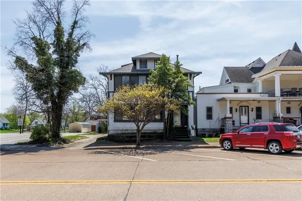 $139,000 | 1624 Broadway Avenue, Parsons, KS 67357