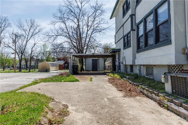 $139,000 | 1624 Broadway Avenue, Parsons, KS 67357