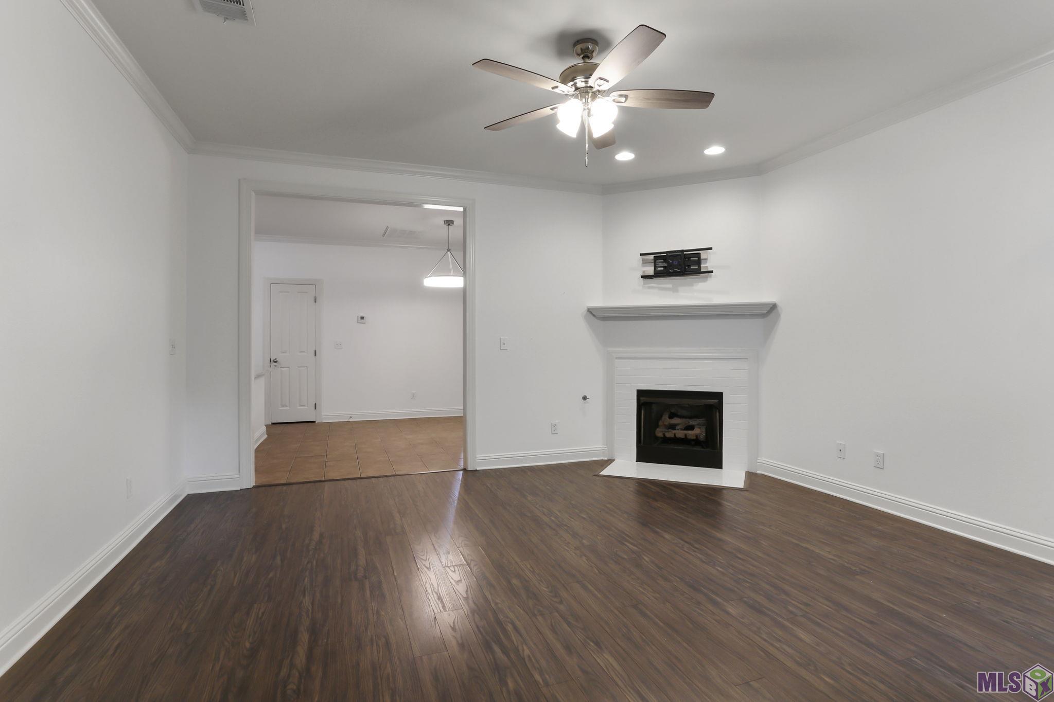 809 Summer Breeze Drive, Unit 1202 Baton Rouge, LA 70810 - Photo 3 of 12