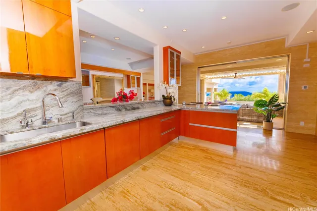 $3,980,000 | 738 Kaulana Place, Honolulu, HI 96821
