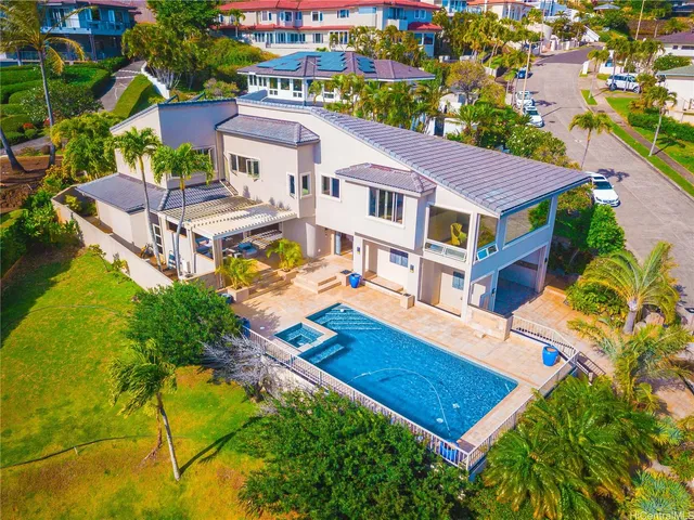 $3,980,000 | 738 Kaulana Place, Honolulu, HI 96821