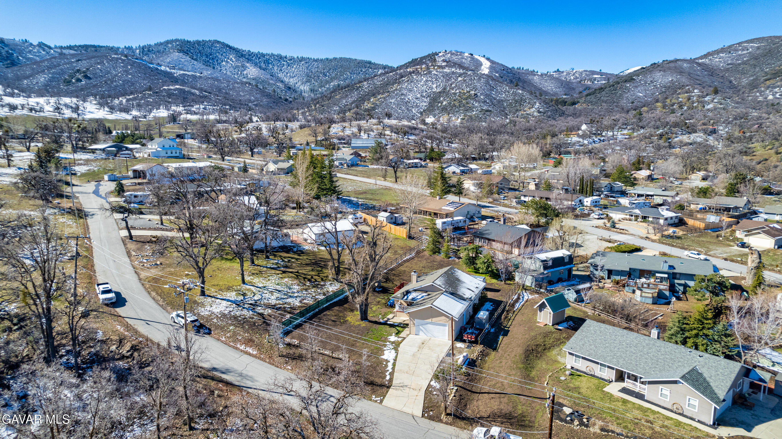 18330 Basil Drive Tehachapi, CA 93561 - Photo 47 of 47 a view of a city