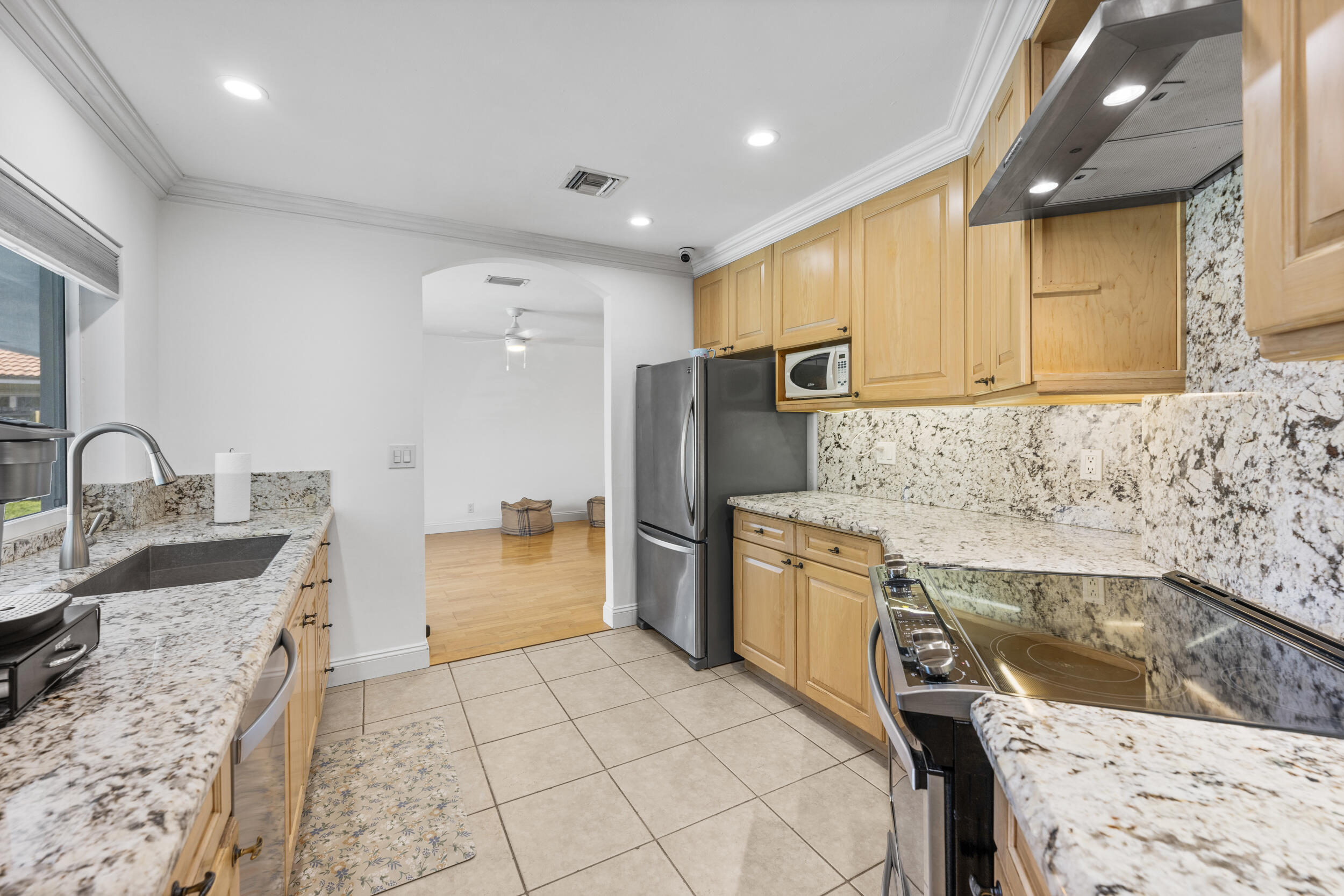 1051 Northwest 9th Street Boca Raton, FL 33486 - Photo 19 of 32 _jjl4197