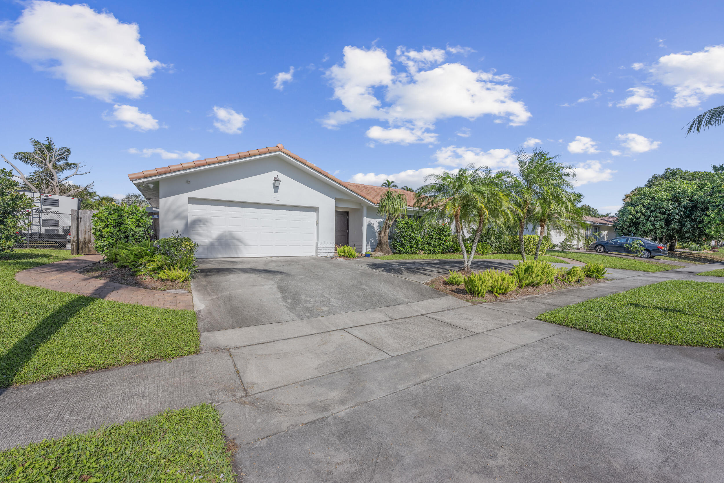 1051 Northwest 9th Street Boca Raton, FL 33486 - Photo 3 of 32 _jjl4302