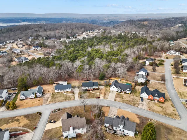 $449,000 | 8869 River Cove Drive, Harrison, TN 37341