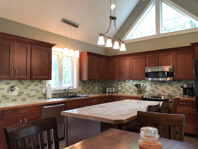 22 Stiles Avenue Springvale, ME 04083 - Photo 14 of 18 Kitchen