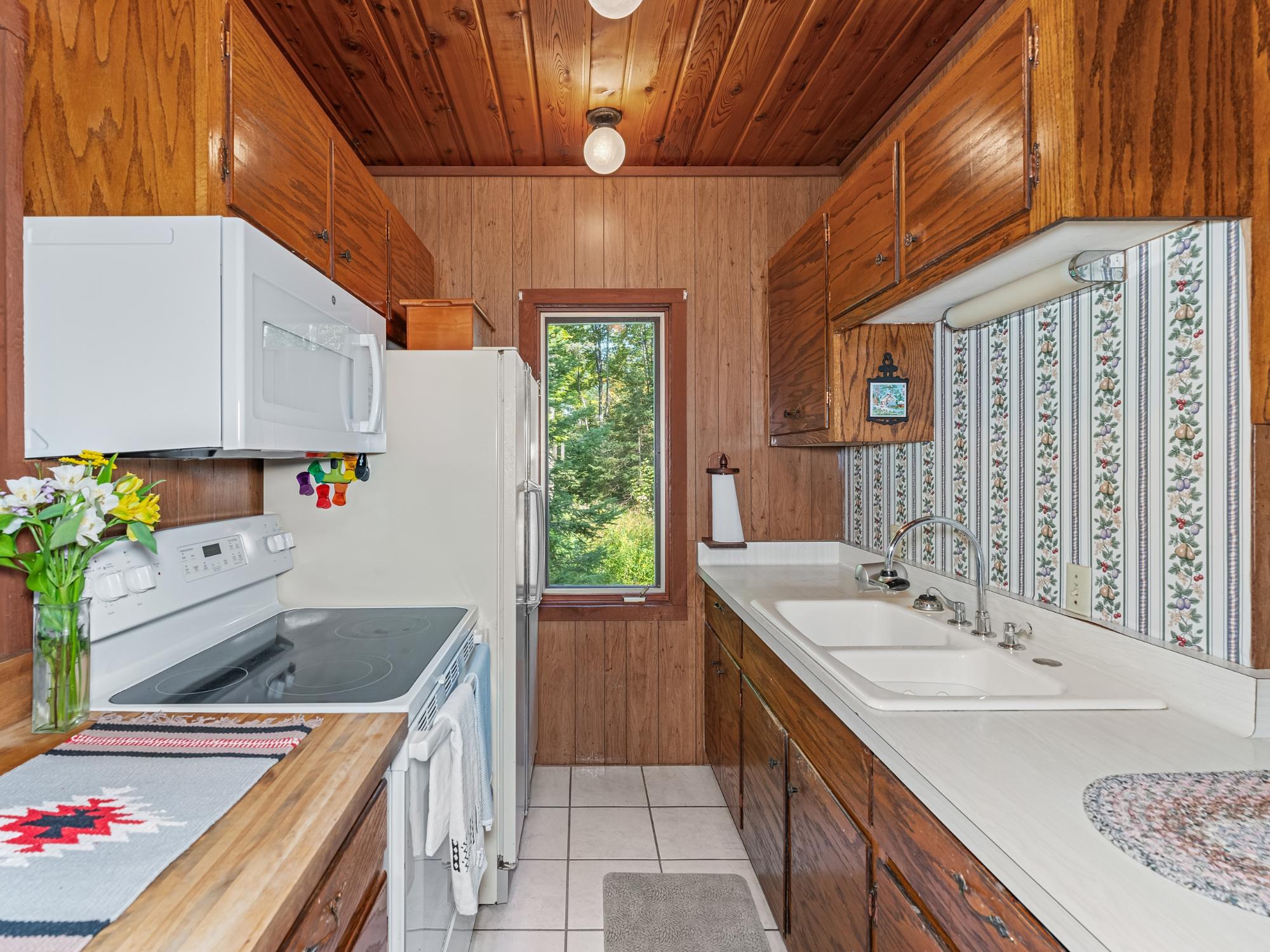 10923 Hiawatha Shores Road Presque Isle, WI 54557 - Photo 18 of 43 Gallery Image 18