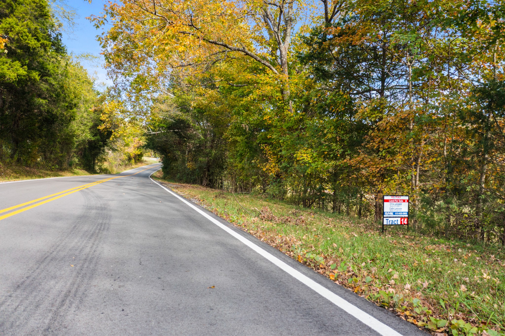 0 Buck Smith Palmyra, TN 37142 - Photo 2 of 10 a view of a wooden fence and trees