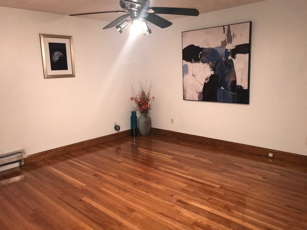 5 Wrentham Road Worcester, MA 01602 - Photo 13 of 40
