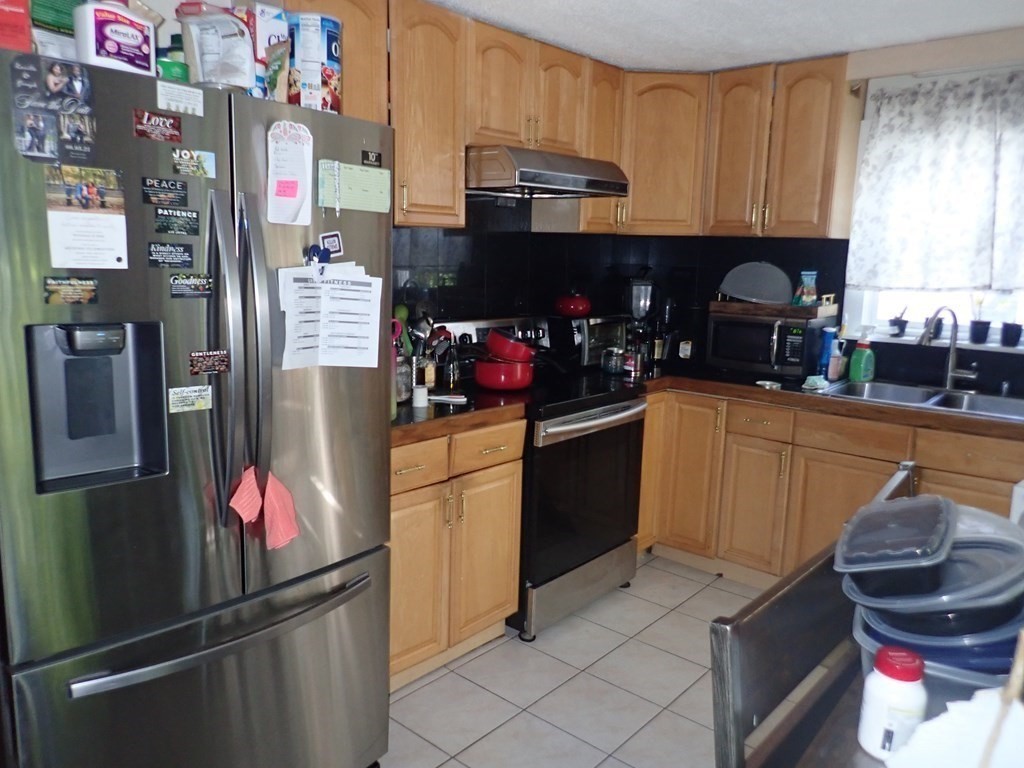 5 Wrentham Road Worcester, MA 01602 - Photo 21 of 40