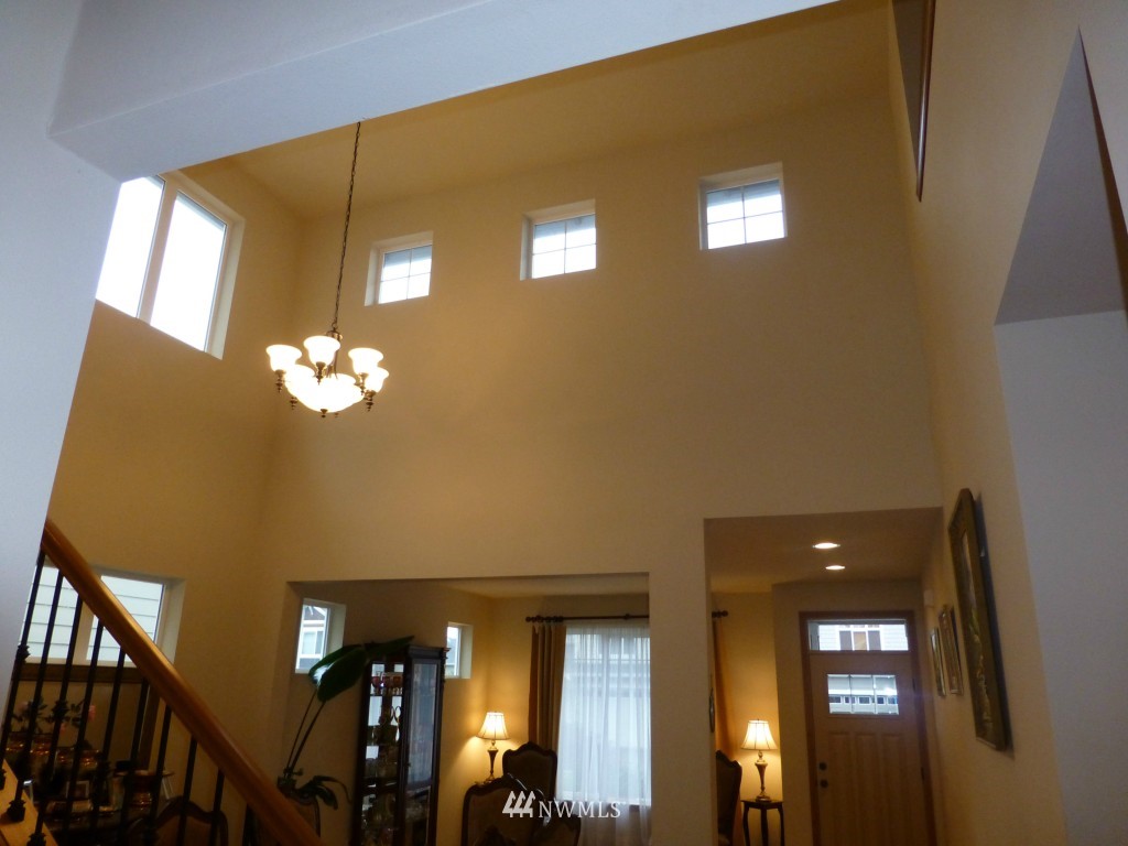 21114 1st Avenue West Bothell, WA 98021 - Photo 5 of 15
