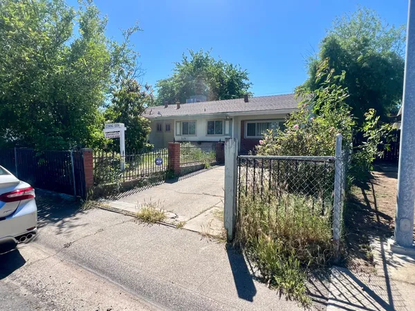 $409,999 | 7016 Peck Drive, Sacramento, CA 95828