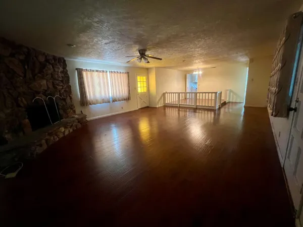 $409,999 | 7016 Peck Drive, Sacramento, CA 95828