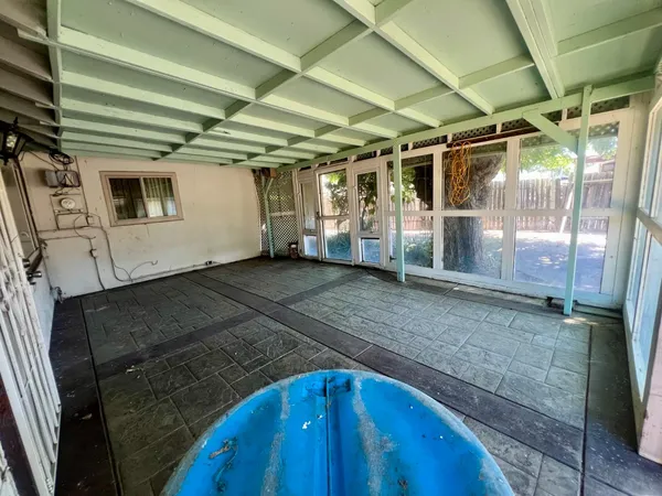 $409,999 | 7016 Peck Drive, Sacramento, CA 95828