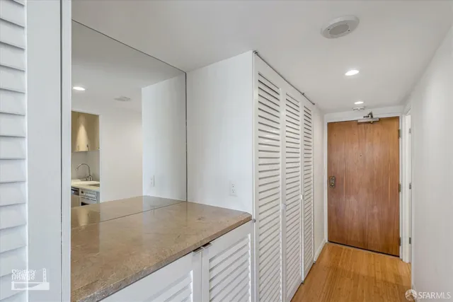 $395,000 | 1177 California Street, Unit 506, San Francisco, CA 94108