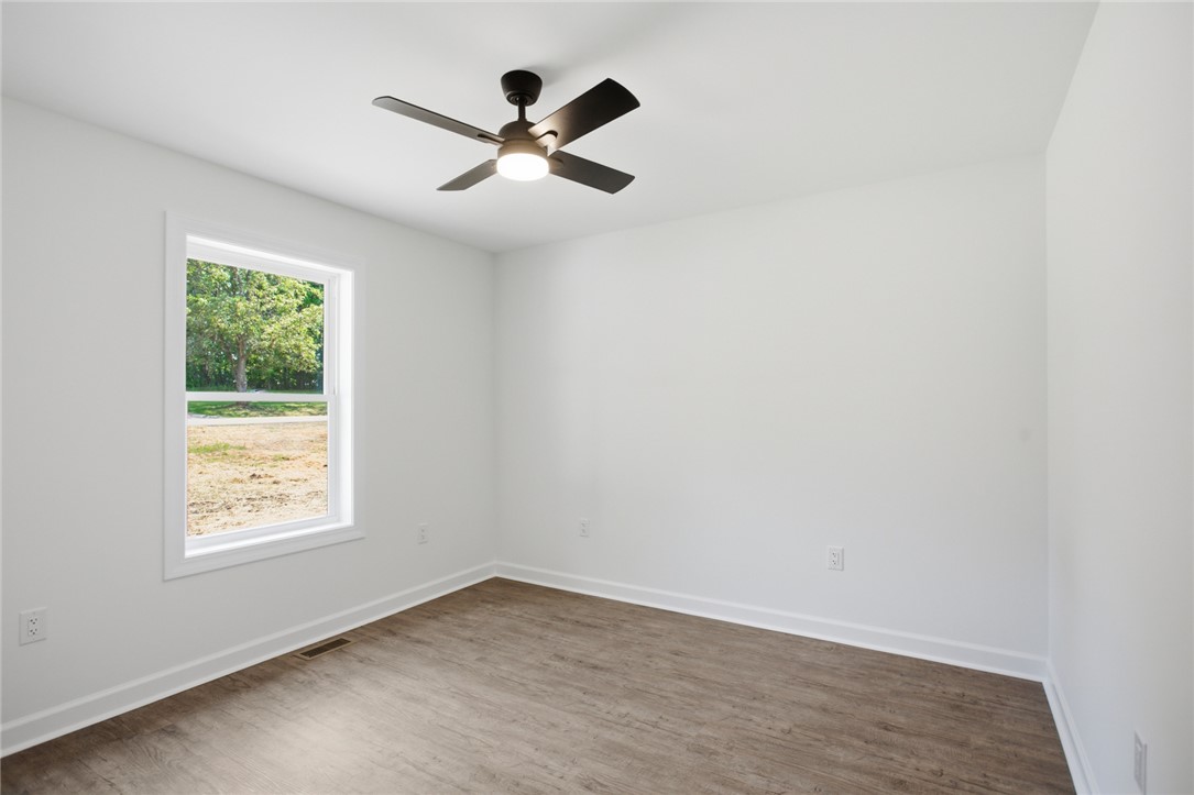 209 Castlebrook Drive Walhalla, SC 29691 - Photo 23 of 28