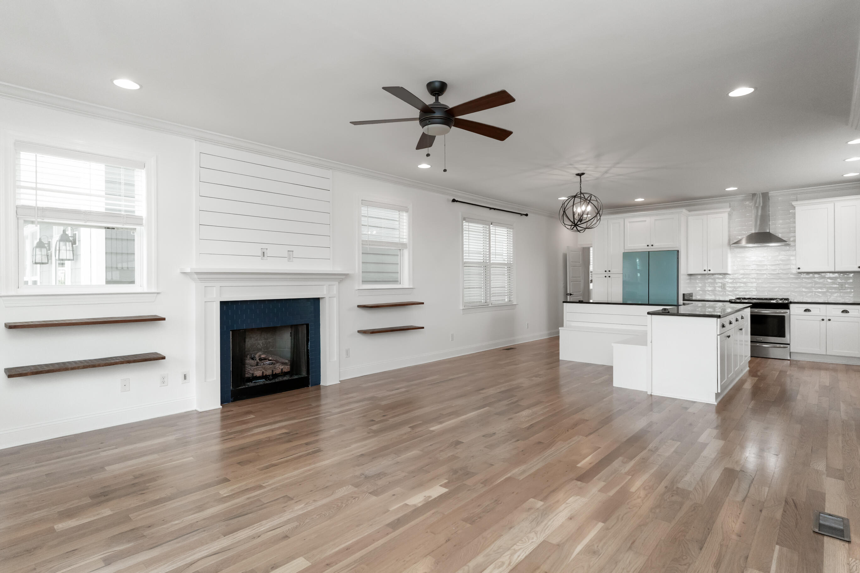 1444 Madison Street Chattanooga, TN 37408 - Photo 8 of 34 _DSC2031-Edit