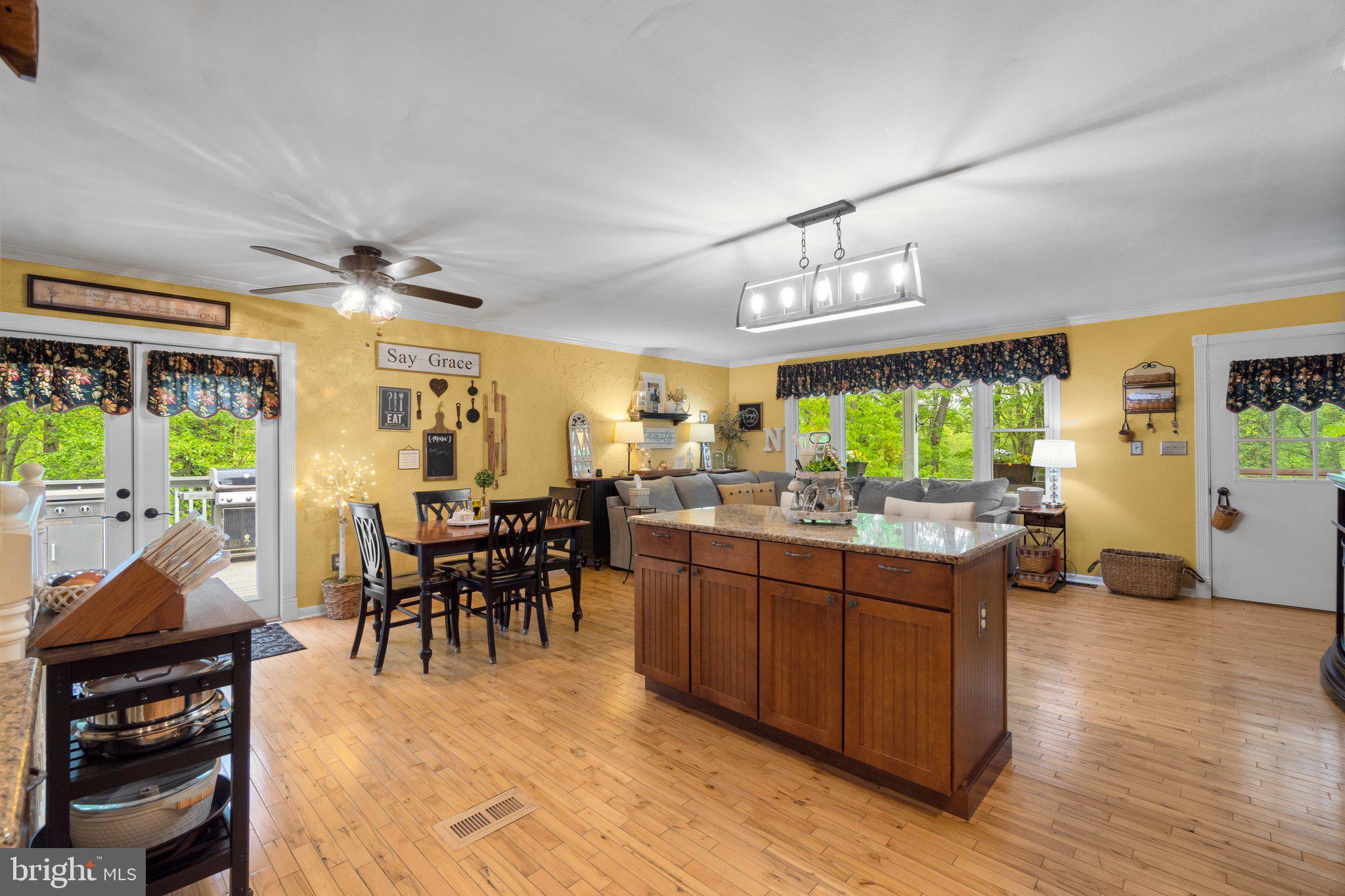 1225 Brehm Road Westminster, MD 21157 - Photo 7 of 30 Island Seating