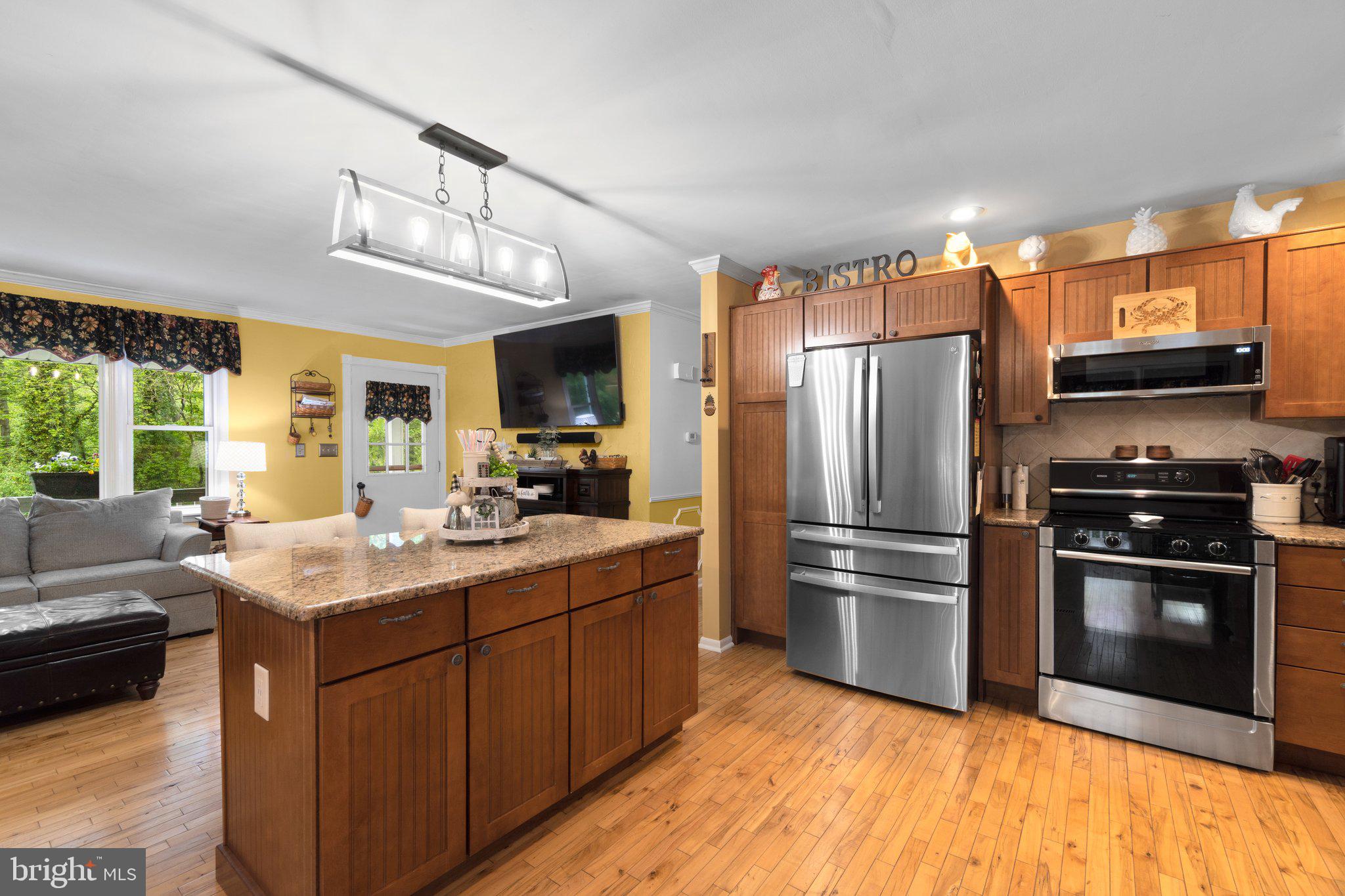 1225 Brehm Road Westminster, MD 21157 - Photo 8 of 30 SS Appliances