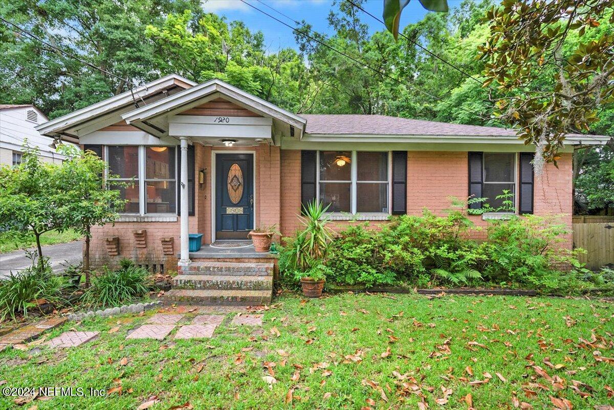 1920 Lorimier Road Jacksonville, FL 32207 - Photo 1 of 31 Exterior front