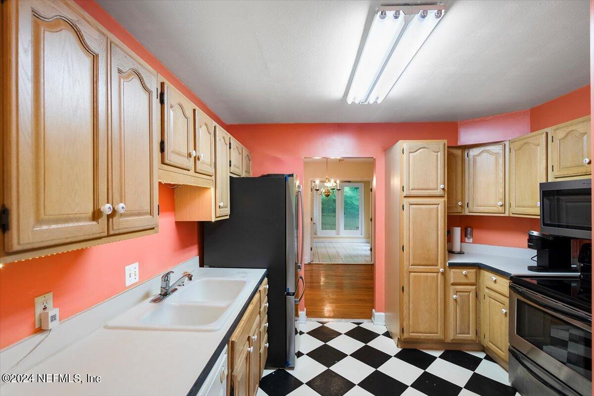1920 Lorimier Road Jacksonville, FL 32207 - Photo 9 of 31 10-1920 Lorimier Rd (8)