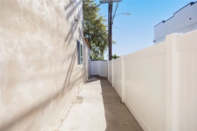 $2,695 | 1375 North Mentor Avenue, Unit A, Pasadena, CA 91104