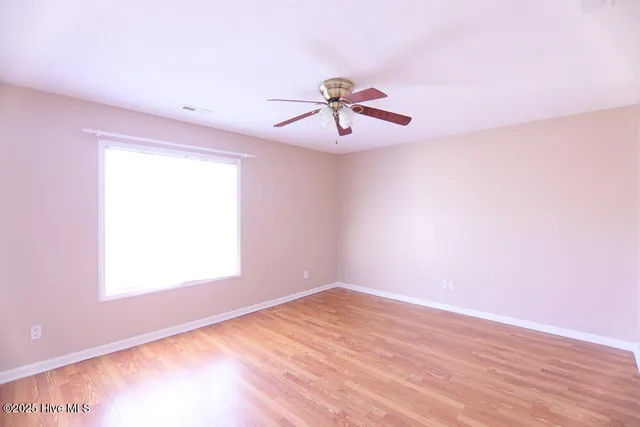 $1,300 | 525 Spring Forest Road, Unit G, Greenville, NC 27834