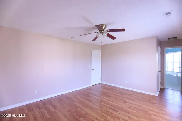 $1,300 | 525 Spring Forest Road, Unit G, Greenville, NC 27834