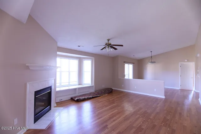 $1,300 | 525 Spring Forest Road, Unit G, Greenville, NC 27834