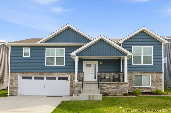 $369,900 | 8008 Palermo Trail, Sellersburg, IN 47172
