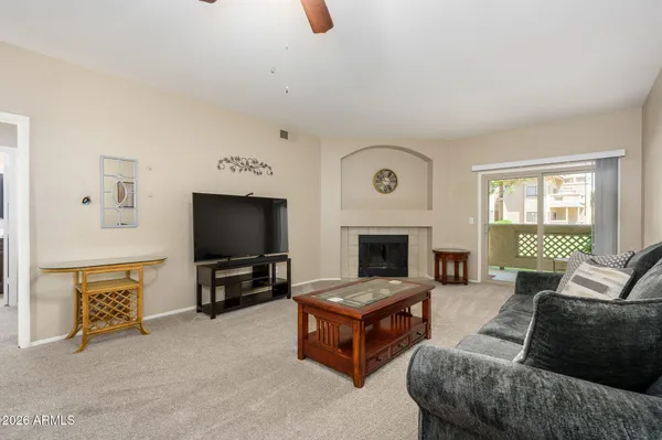 $225,000 | 930 North Mesa Drive, Unit 1020, Mesa, AZ 85201