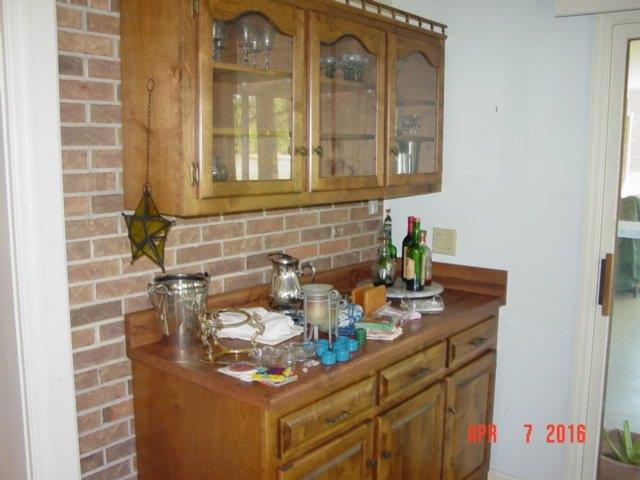 424 Valleybrook Road Hixson, TN 37343 - Photo 2 of 19 Kitchen