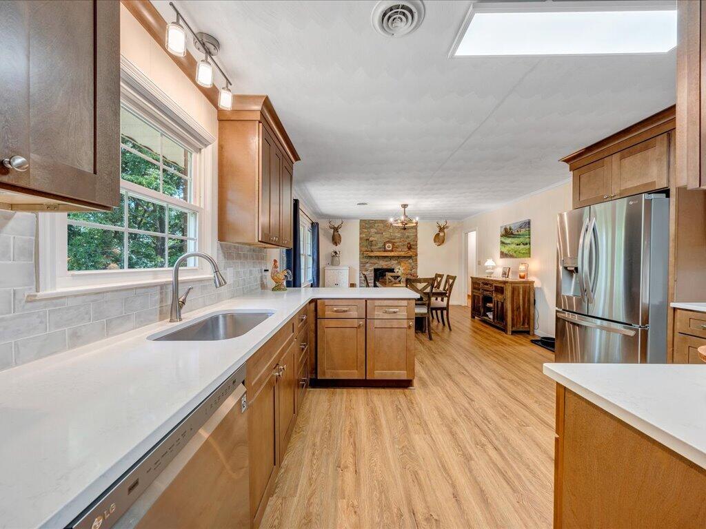 247 Powell Road Ridgeway, VA 24148 - Photo 7 of 90 07-MIB07042